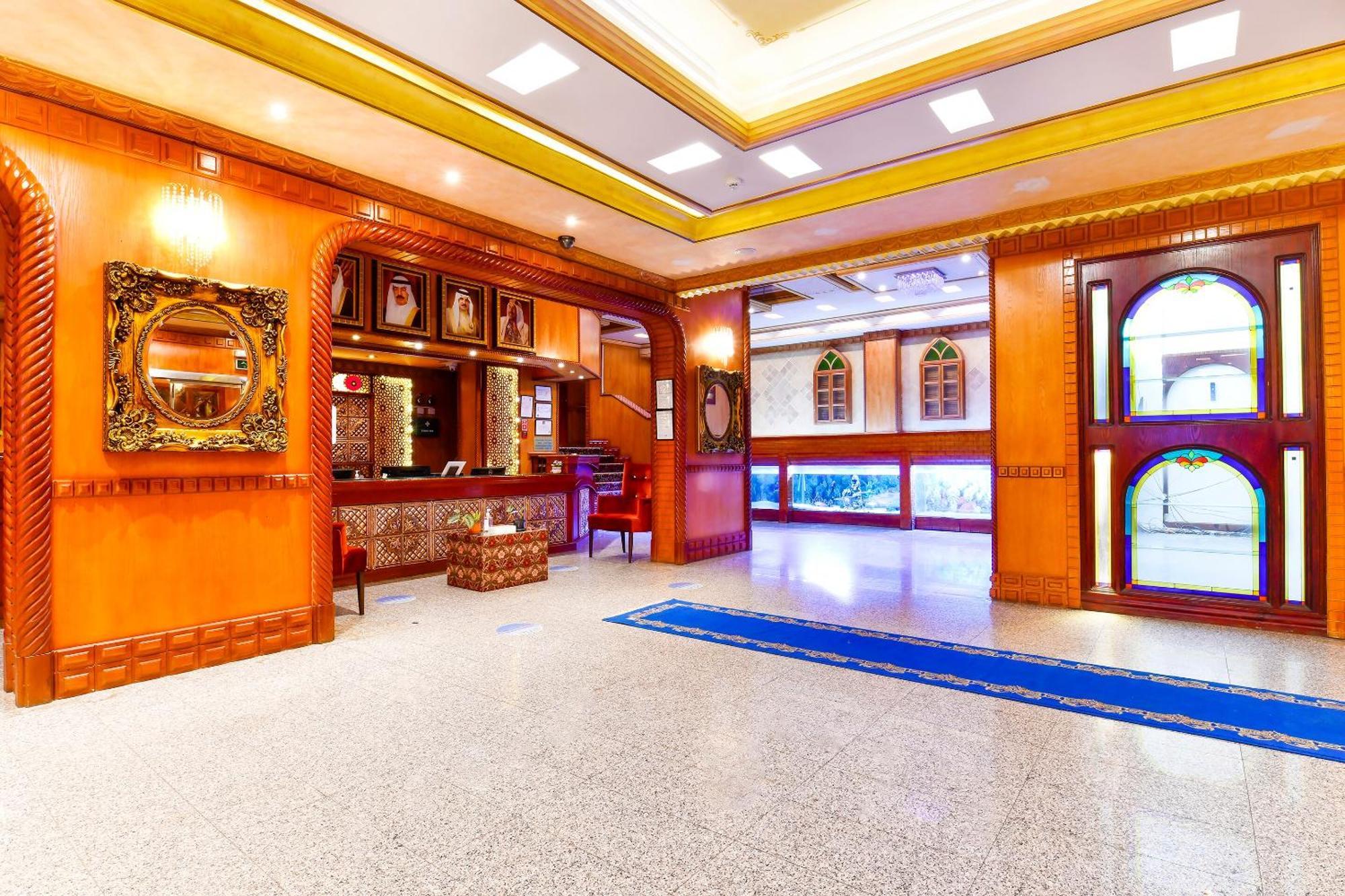 Capital O 125 Moon Plaza Hotel Manama Dış mekan fotoğraf