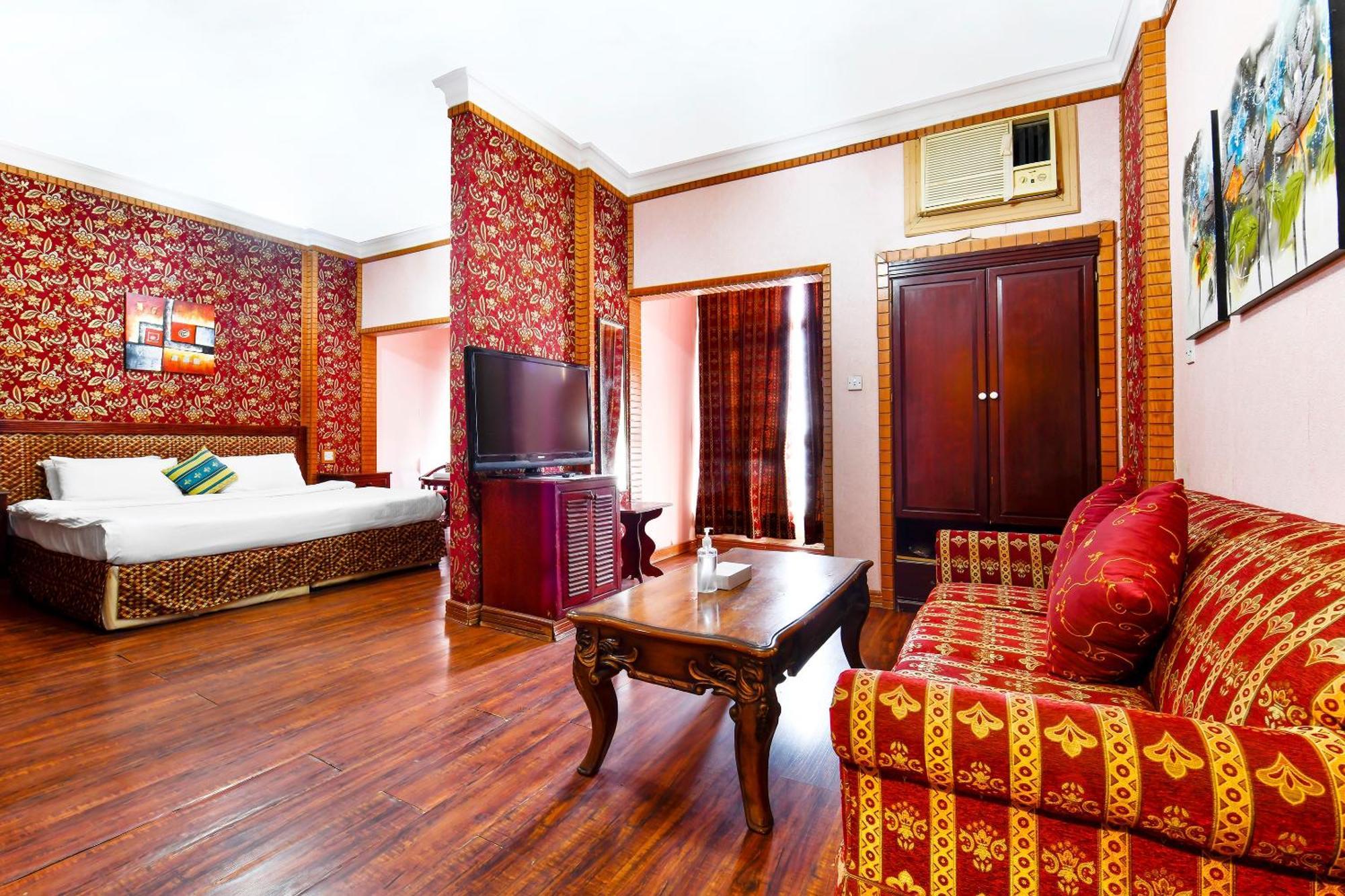 Capital O 125 Moon Plaza Hotel Manama Dış mekan fotoğraf