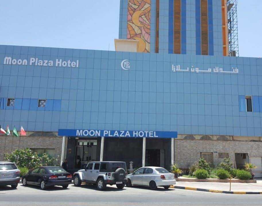 Capital O 125 Moon Plaza Hotel Manama Dış mekan fotoğraf